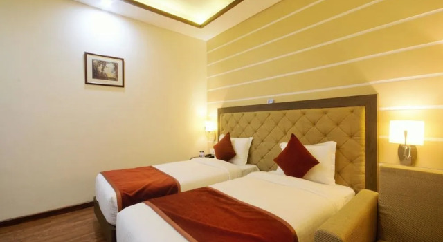 OYO 3763 Naeeka Hotel, Rezerwuj Hotel Hotele w Gujarat ze śniadaniem, Śniadanie