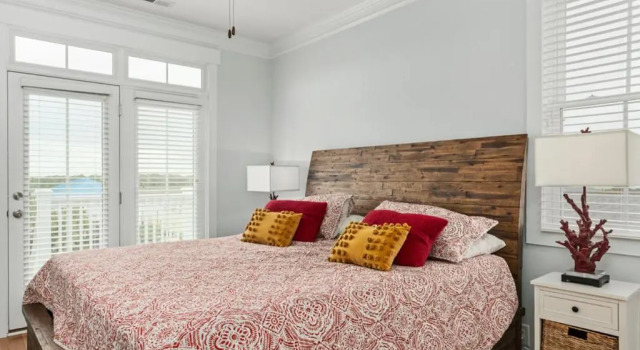 Coast is Clear by Oak Island Accommodations