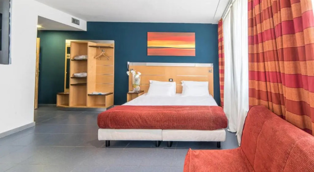 Четырёхместный номер Standard Sotel Nomentana Roma