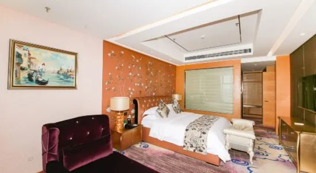 Люкс Executive Parkside Plaza Hotel Baiyin