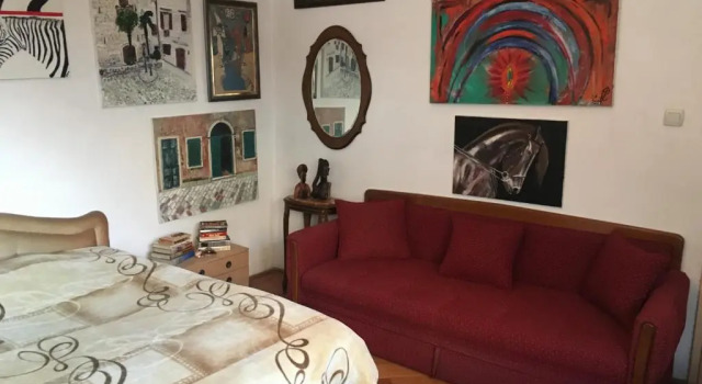 Art House 01, Buchen Sie Campingplatz Camping & Glamping in Kotor Riviera, Campingplatz