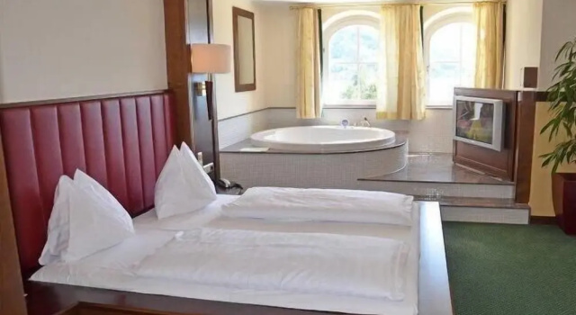 Двухместный номер Deluxe с видом на озеро Hotel Restaurant Häupl