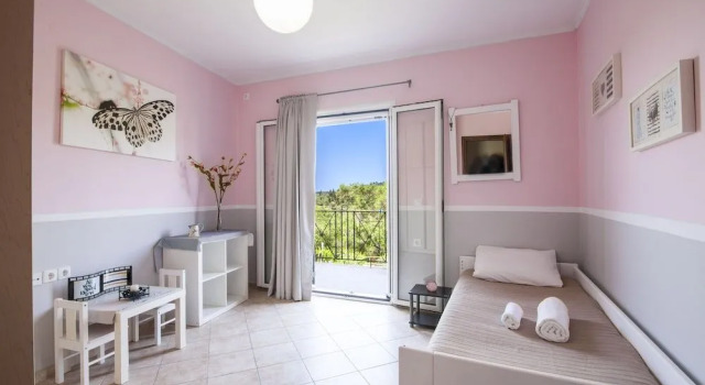 Marathias Luxury House near Beach