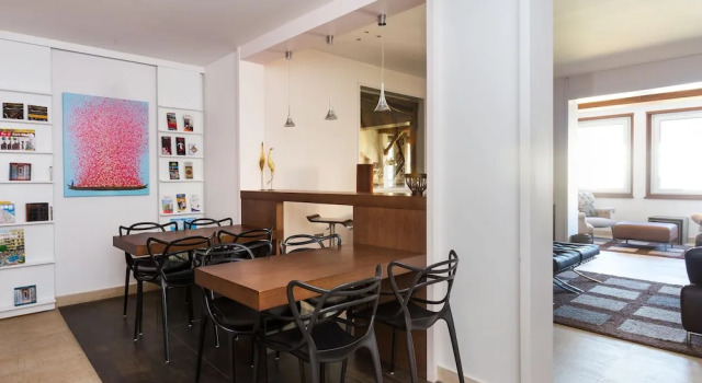 Кровать в общем номере с 6 комнатами с видом на город Quartprimera Apartments