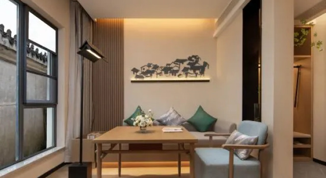 Люкс Luxury Dongyueli Hotel (Shaoxing Downtown Area Cangqiao Straight Street)
