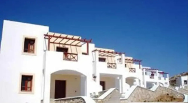 Petra Villas-Sorokos Villa