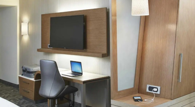Номер Standard с видом на горы Courtyard by Marriott Lake George
