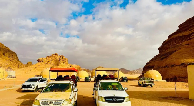 Rum Darin camp, Prenota Hotel Hotel a Aqaba con parcheggio, Parcheggio