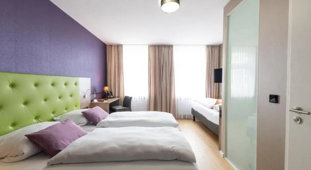 Трёхместный номер Comfort Hotel Porta Nigra