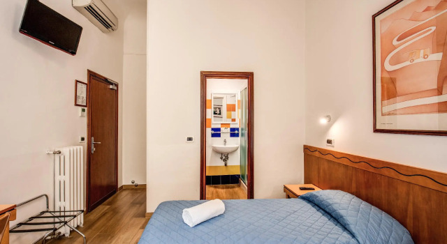 Двухместный номер Hotel Nuova Italia