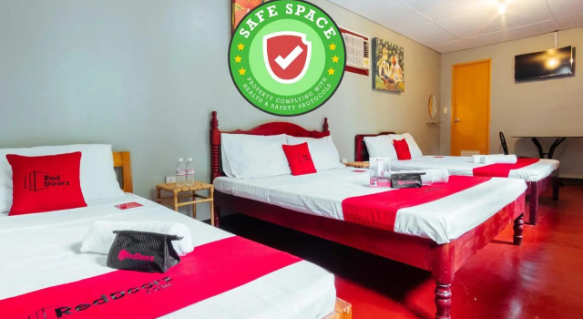 RedDoorz Plus @ Rizal Avenue Palawan, Prenota Hotel Bancaobancao 