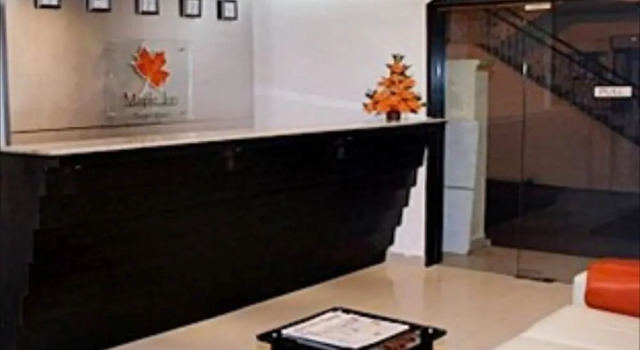 Maple Inn Budget Hotel, Rezervovat Hotel Hotely v Bangalore s parkováním, Parkování