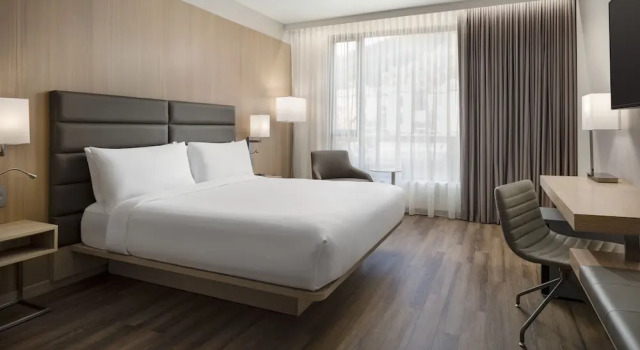 Двухместный номер Standard AC Hotel San Rafael Downtown