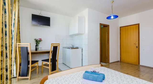 Студия Apartments Zrno