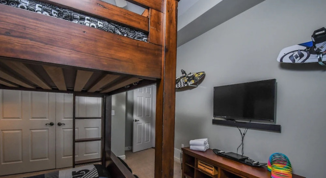 Jewel in Paradise 5 Bedroom House, Buchen Sie Ferienhaus Hotels in Maryland mit Parkplatz, Parkplätze