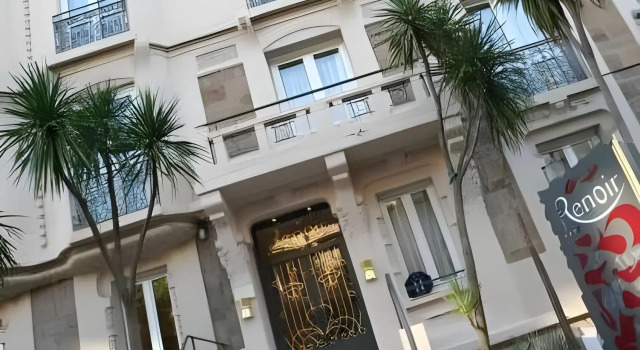 Hotel Renoir