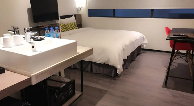 Двухместный номер Business Goldinn Hotel