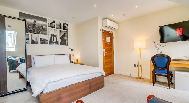 Двухместный номер Deluxe London Star Hotel