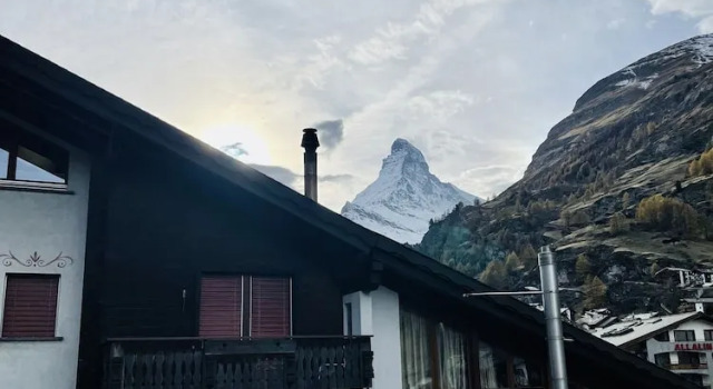 Апартаменты Мансарда с 3 комнатами с балконом Haus Malva by Zermatt Premium Apartments
