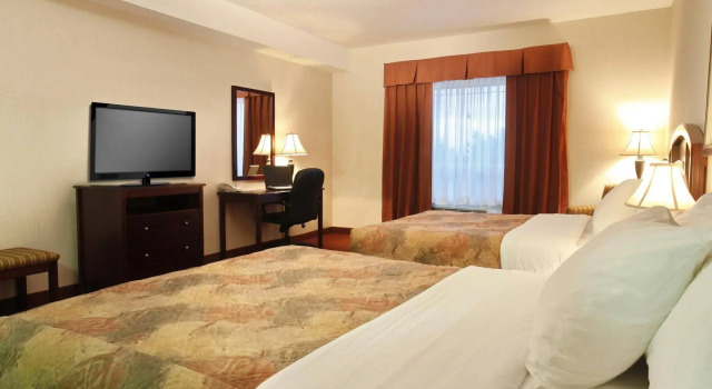 Pomeroy Inn & Suites Fort St. John, Buchen Sie Hotel  