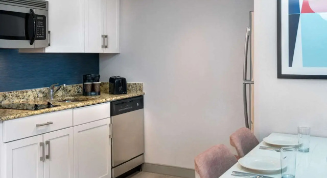 Люкс с 2 комнатами Homewood Suites by Hilton Boston/Canton, MA