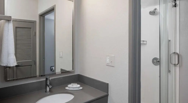 Номер Standard Courtyard by Marriott Covington / Mandeville