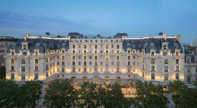 Двухместный люкс Deluxe The Peninsula Paris