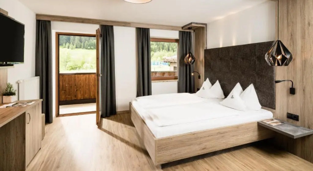 Номер Deluxe Hotel Schneeberg FAMILY SPA RESORT