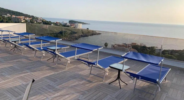 Апартаменты Deluxe Apartment Ema Star