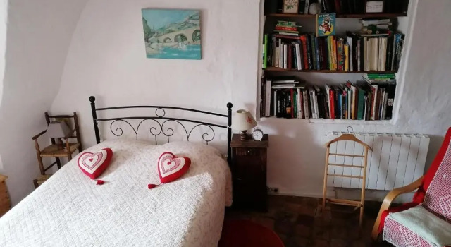 Chambre et pièce à vivre indépendantes, Забронировать Отель Юпе 