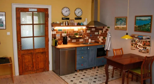 Апартаменты Green Tree Apartment