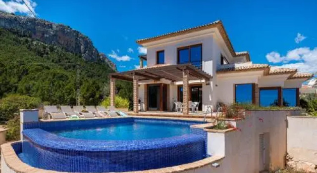 Villa Anis