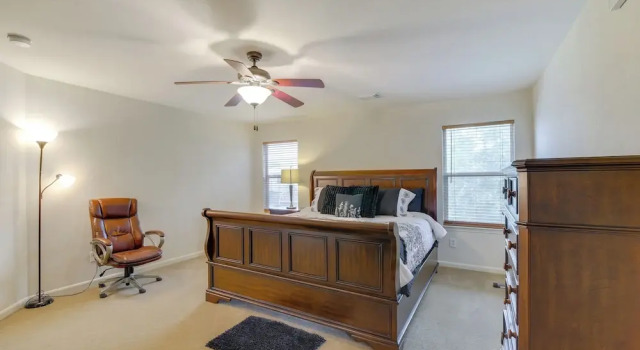 7 Mi to Downtown Baytown: Spacious Home w/ Yard, Rezerwuj Dom wakacyjny Wille w Baytown, Willa