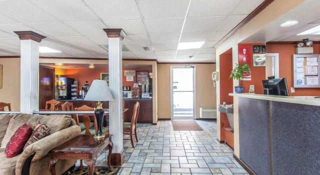 Econo Lodge, Rezervovat Hotel Cleveland Georgie