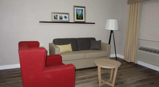 Двухместный люкс c 1 комнатой Comfort Suites Shenandoah-The Woodlands