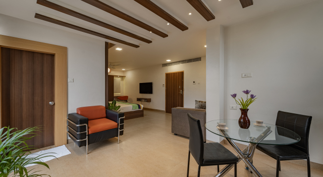 Номер Premium Treebo Golden Swan Tambaram