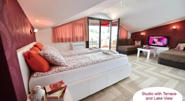Jovanovic Guest House, Đặt Nhà khách Khách sạn ở Ohrid bao gồm bữa sáng, Bữa sáng