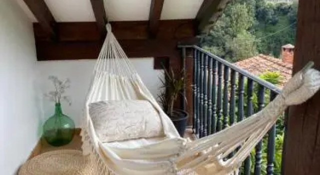 Apartamentos Rural Valverde, Забронировать Апартаменты/квартира Отели Liébana с парковкой, Парковка