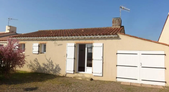 Maison Grues, 3 pièces, 4 personnes - FR-1-476-111, Rezerwuj Hotel Grues Kraj Loary