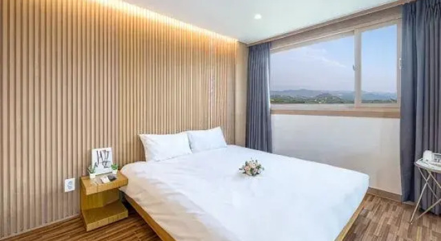 Люкс Ocean to you Resort Sokcho Seorak Beach Hotel and condo