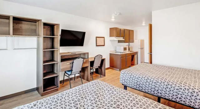 Четырёхместный люкс WoodSpring Suites Austin North I-35