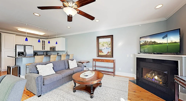New Listing! Beachside Gem W/ Rooftop Deck 4 Bedroom Condo