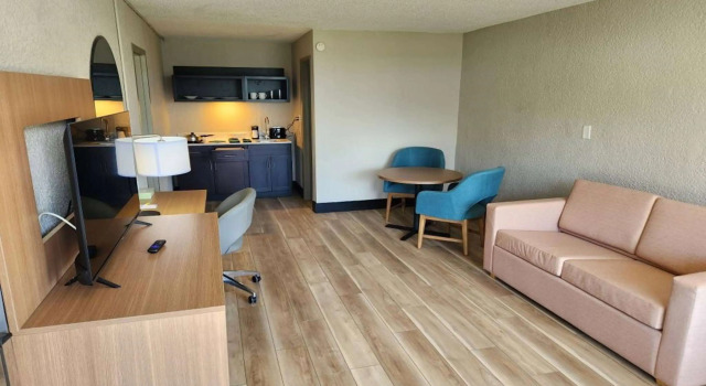 Days Inn by Wyndham Fort Pierce Midtown, Reserva ahora Hotel Fort Pierce Shores Florida