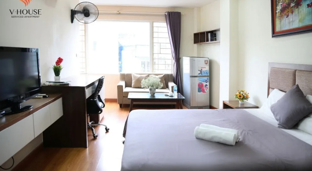 V House 1 Serviced Apartment