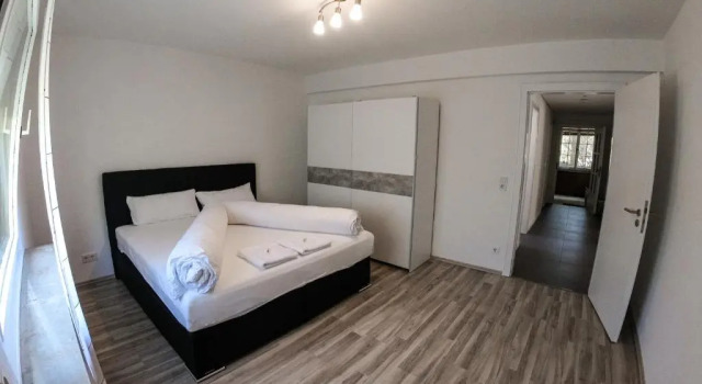 Private and cozy Apartment in Refrath near Cologne, 预订 公寓 贝尔吉施格拉德巴赫 Bergisches Land
