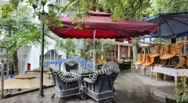Shangya Qingju Homestay (Qingchengshan Town)