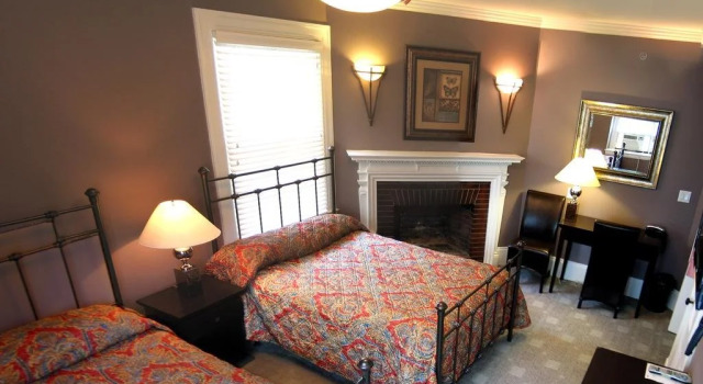Longwood Inn, Забронировать Отель Бруклин Boston Metropolitan Area