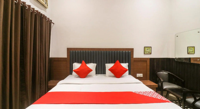 OYO 49034 Hotel Grand Resort, Забронировать Курортный отель Сахаранпур штат Уттар-Прадеш