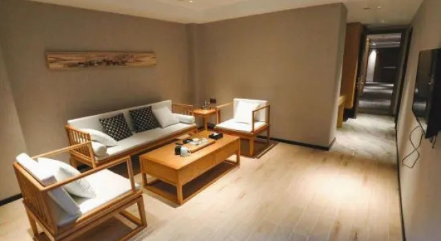 Люкс Deluxe Datian Pin Shang Hotel