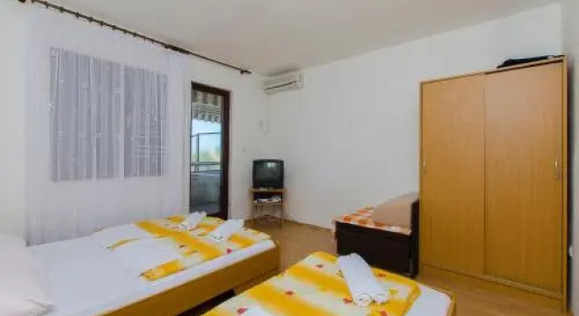 Apartments Bilo, Забронировать Апартаменты/квартира Отели Подгребен с парковкой, Парковка